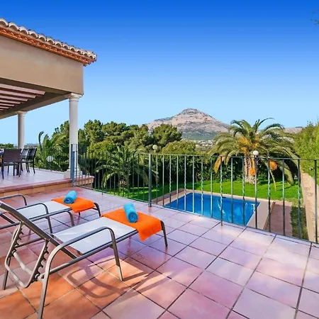 Villa Limones By *